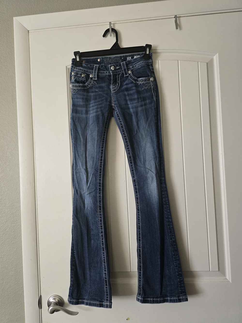 Miss Me Dark Blue Flared Jeans with Embroidered Pockets
